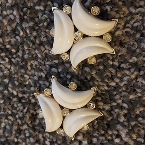 Vintage Kramer Jewelry set